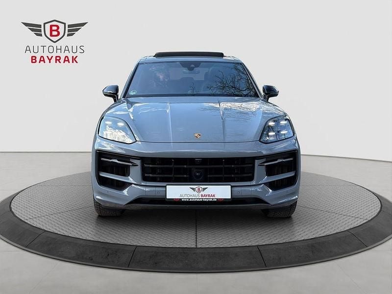 Second-hand Porsche Cayenne Chrono 354 CP (260 kW) 2023 Gri SUV