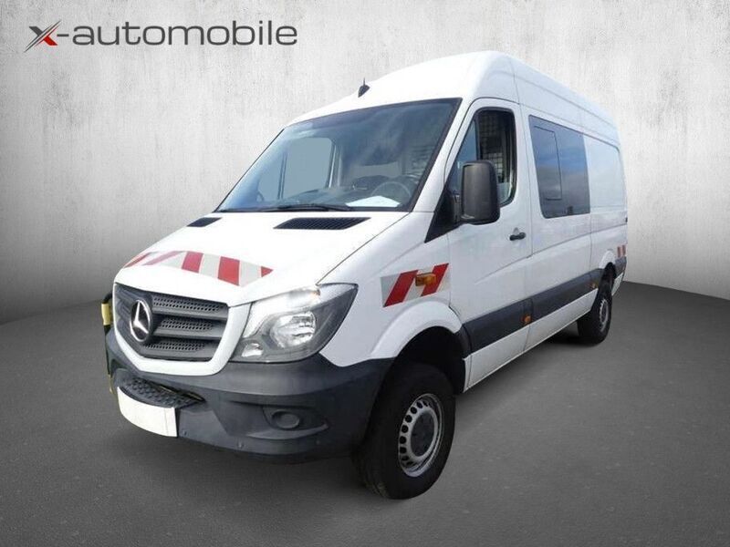 Weiß arktikweiss Gebraucht 2015 Mercedes Sprinter Van | 39.151 € - Bild 1/4