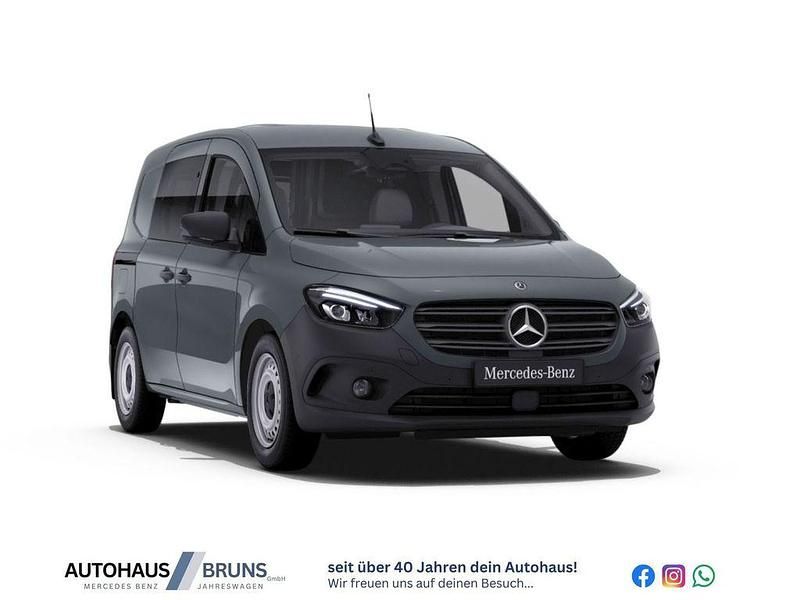 Grau Gebraucht 2022 Mercedes Citan 108 Van / Kleinbus | 17.999 € (Fairer Preis) - Bild 1/3
