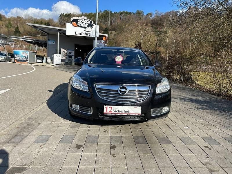 Gebraucht Opel Insignia Edition 140 PS (102 kW) 2009 Schwarz Limousine