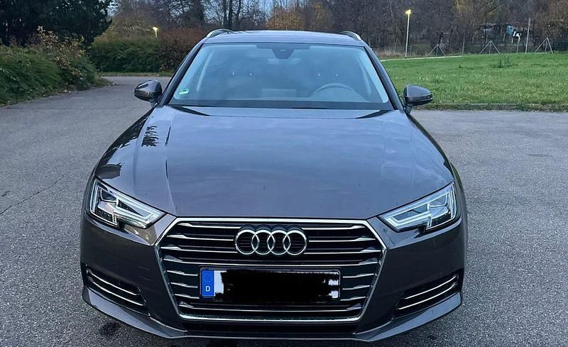 Braun Gebraucht 2018 Audi A4 Ambiente Kombi | 19.400 € (Etwas zu teuer) - Bild 1/4