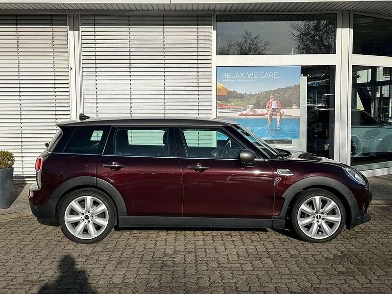 Gebraucht Mini Cooper 136 PS (100 kW) 2015 Pure burgundy metallic Kleinwagen