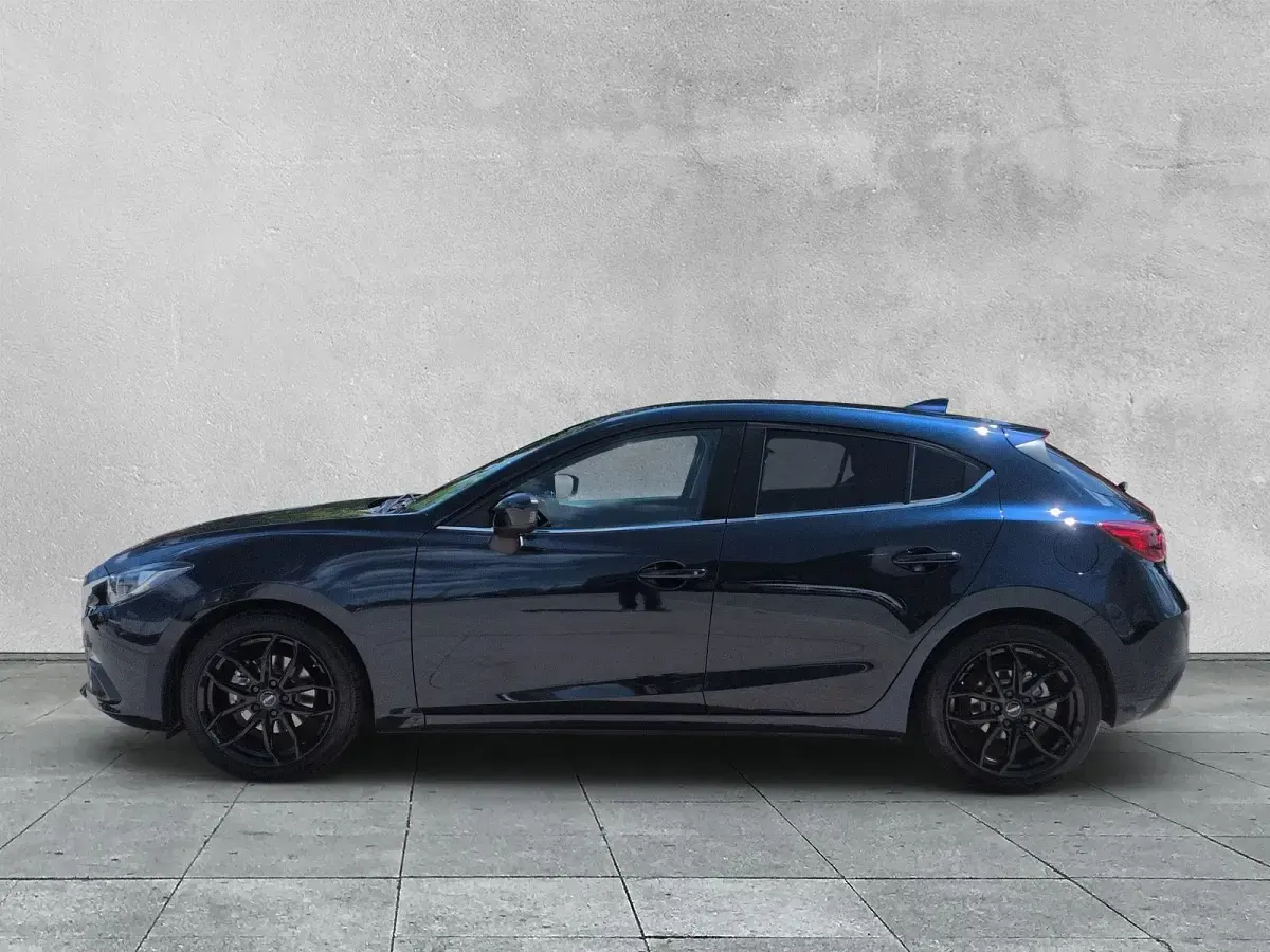 Gebraucht Mazda 3 Center-Line 165 PS (121 kW) 2016 Blau Limousine