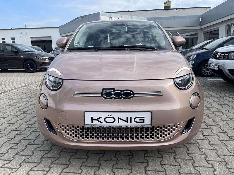 Gebraucht Fiat 500e 86 kW (118 PS) 2023 Gold Kleinwagen