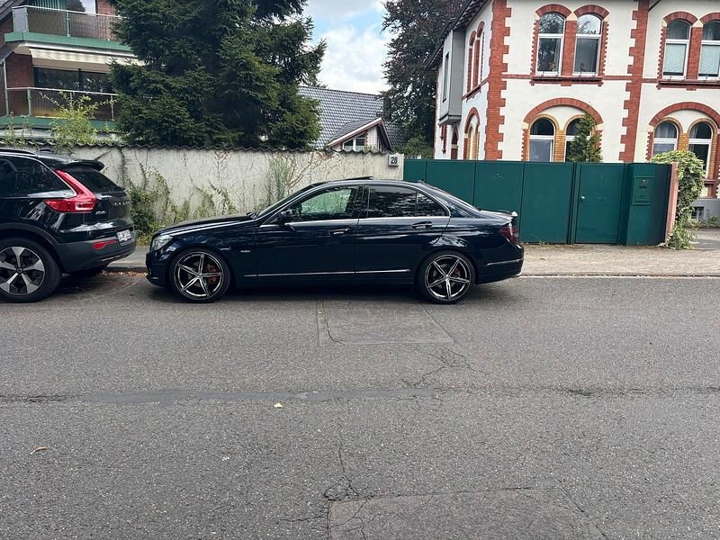 Blau Gebraucht 2008 Mercedes C280 Limousine | 8.650 € (Fairer Preis) - Bild 1/4
