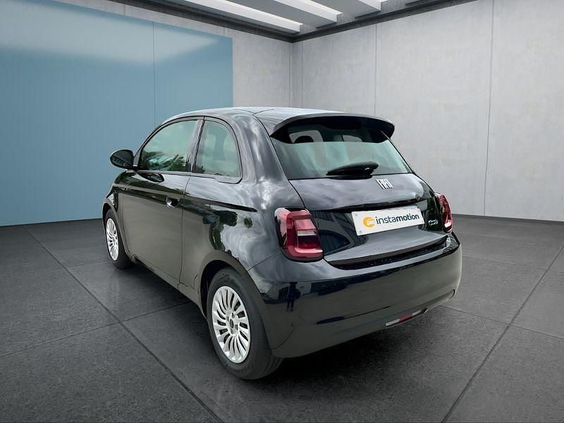 Gebraucht Fiat 500e 69 kW (95 PS) 2023 Schwarz Kleinwagen