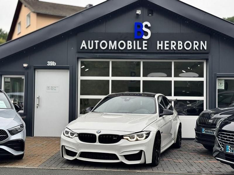 Mineralweiss Gebraucht 2016 BMW M3 Performance Limousine | 54.990 € (Teuer) - Bild 1/4