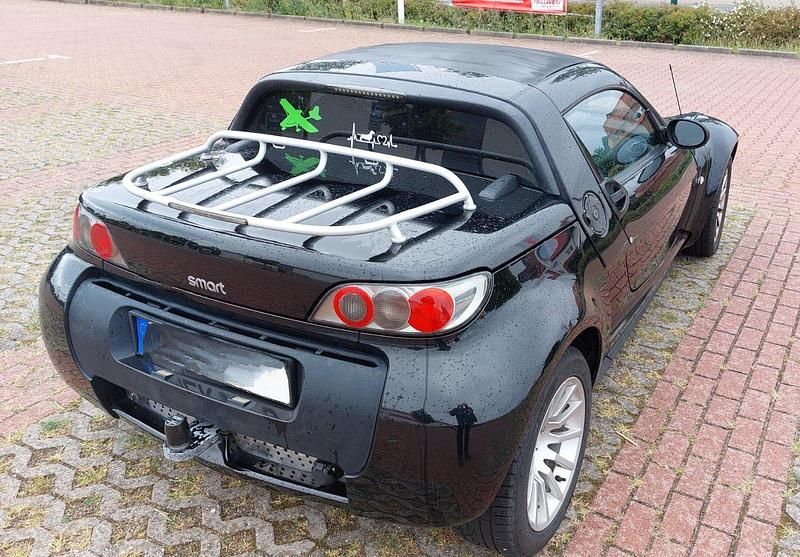 Schwarz Gebraucht 2004 Smart Roadster Cabrio | 3.400 € (Guter Preis) - Bild 1/4