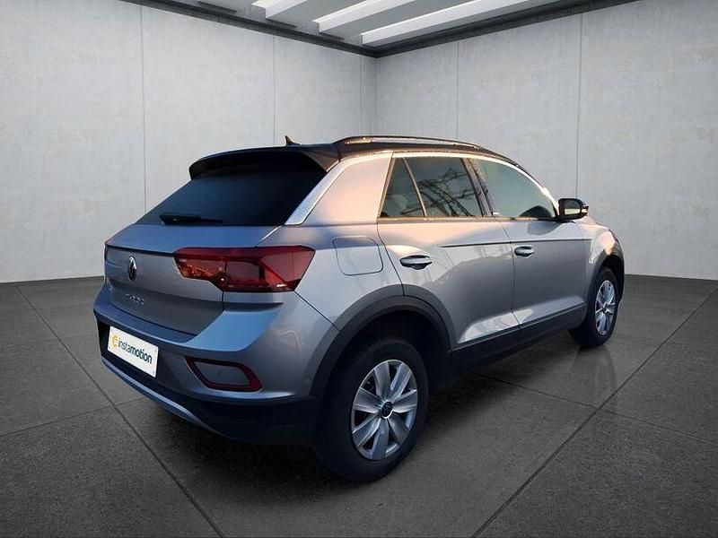 Gebraucht VW T-Roc 150 PS (110 kW) 2025 Silber SUV