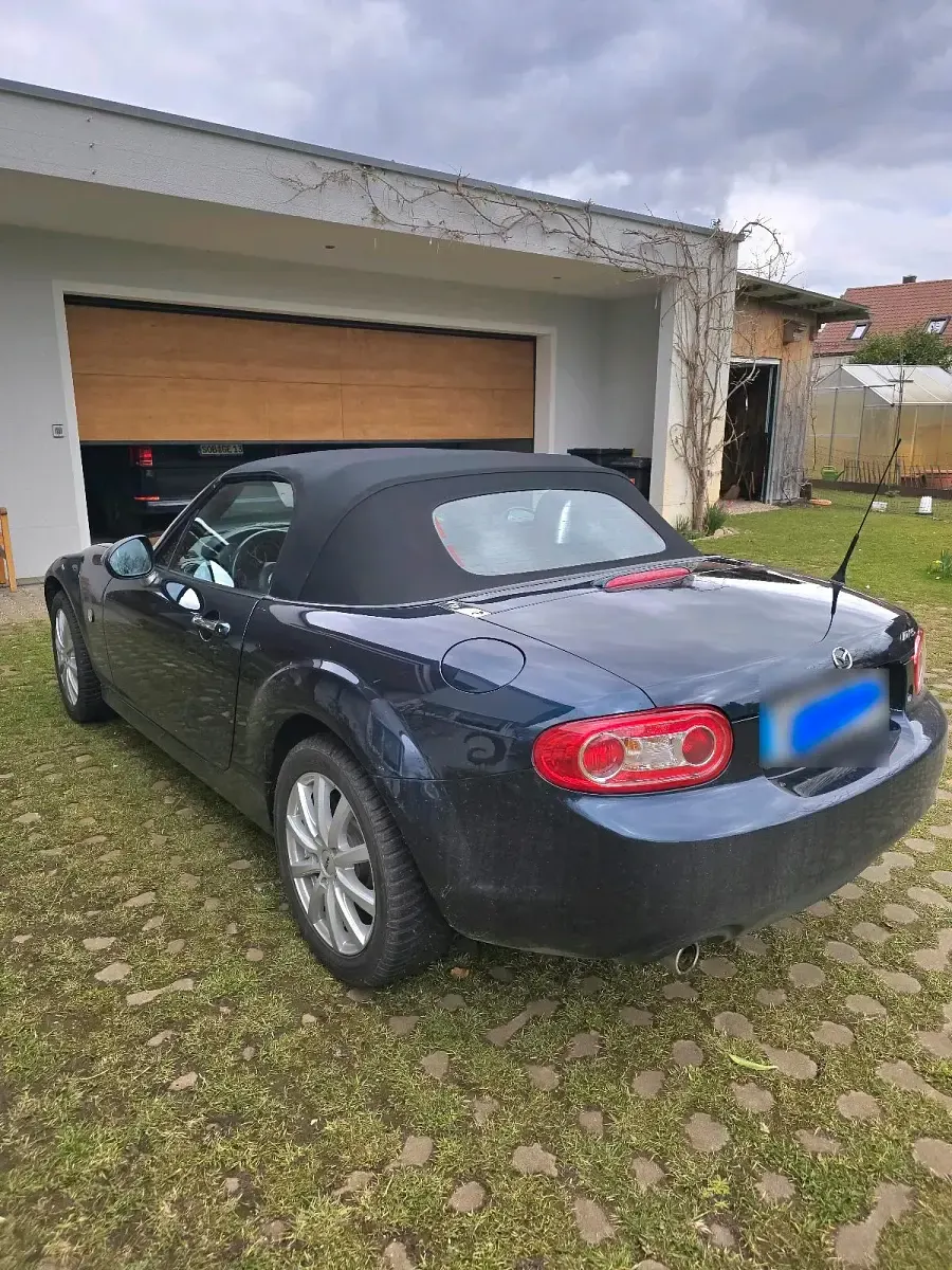 Gebraucht Mazda MX5 Sendo 126 PS (92 kW) 2014 Blau Cabrio
