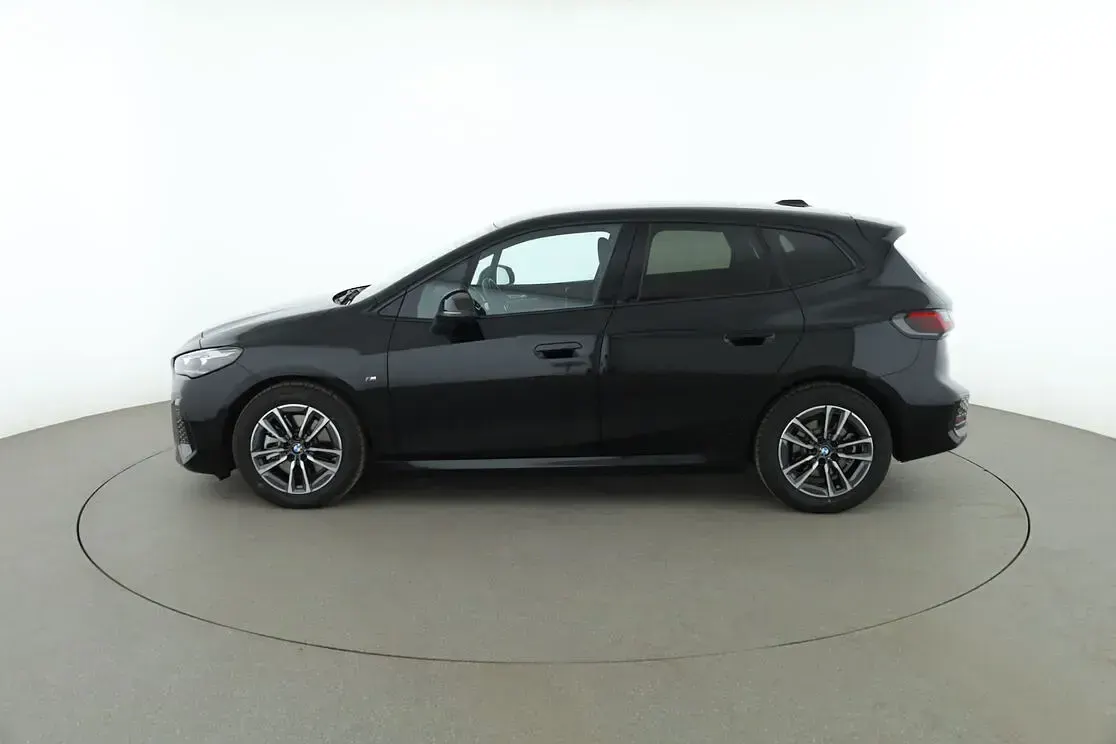 Gebraucht BMW 223 Active Tourer M Sport 218 PS (160 kW) 2024 Schwarz Van / Kleinbus