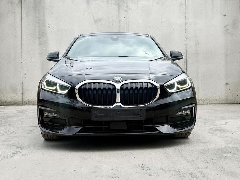 Gebraucht BMW 120 Sport Line 190 PS (139 kW) 2021 Schwarz Kleinwagen