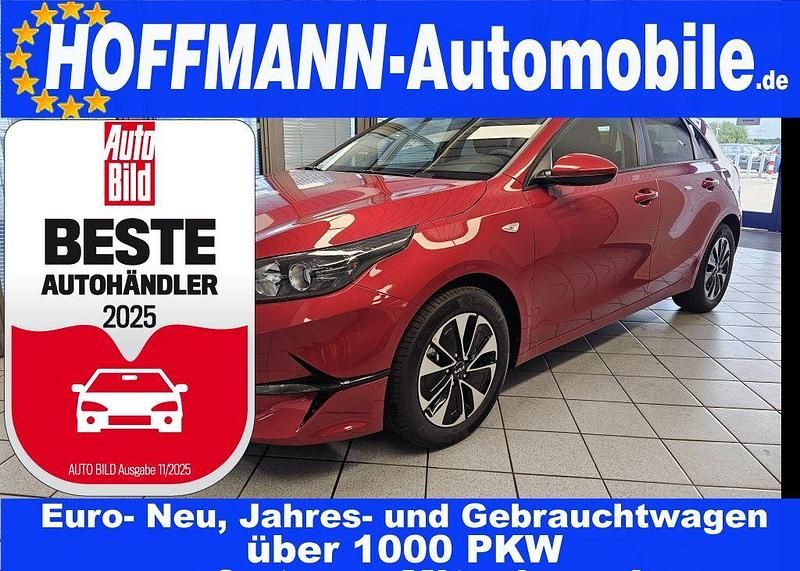 Rot Neu 2025 Kia Ceed Limousine | 21.850 € (Guter Preis) - Bild 1/4