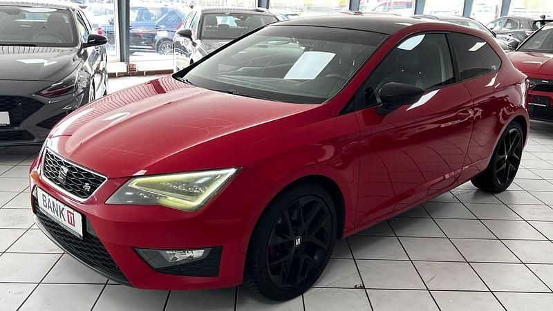 Second-hand Seat Leon FR 179 CP (131 kW) 2013 Roșu Coupe