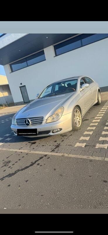 Silber Gebraucht 2007 Mercedes CLS320 Coupé | 6.000 € (Guter Preis) - Bild 1/4