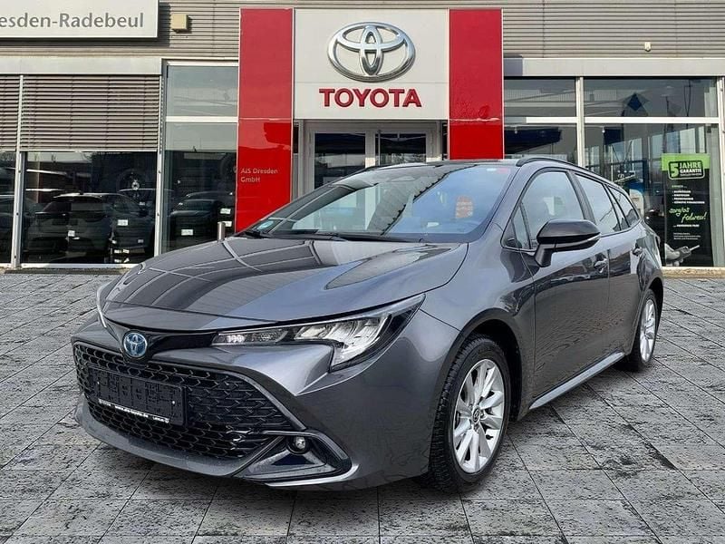 Gebraucht Toyota Corolla Business Edition 140 PS (102 kW) 2025 Marlingrau metallic Kombi