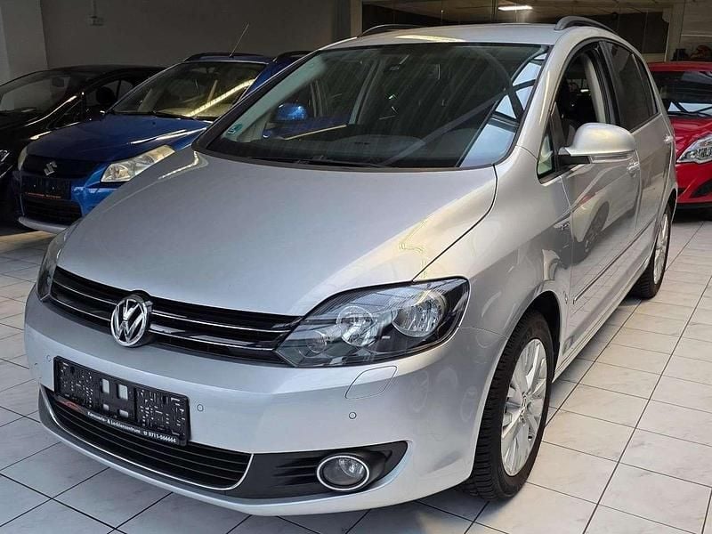 Reflexsilber metallic Gebraucht 2013 VW Golf Plus Cross Life Van / Kleinbus | 8.990 € (Fairer Preis) - Bild 1/4