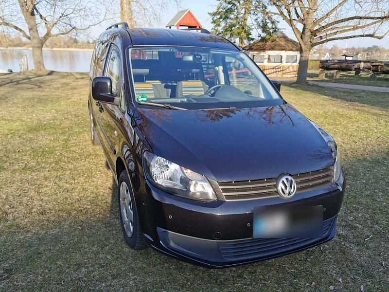 Gebraucht VW Caddy Maxi 102 PS (75 kW) 2012 Schwarz Van / Kleinbus