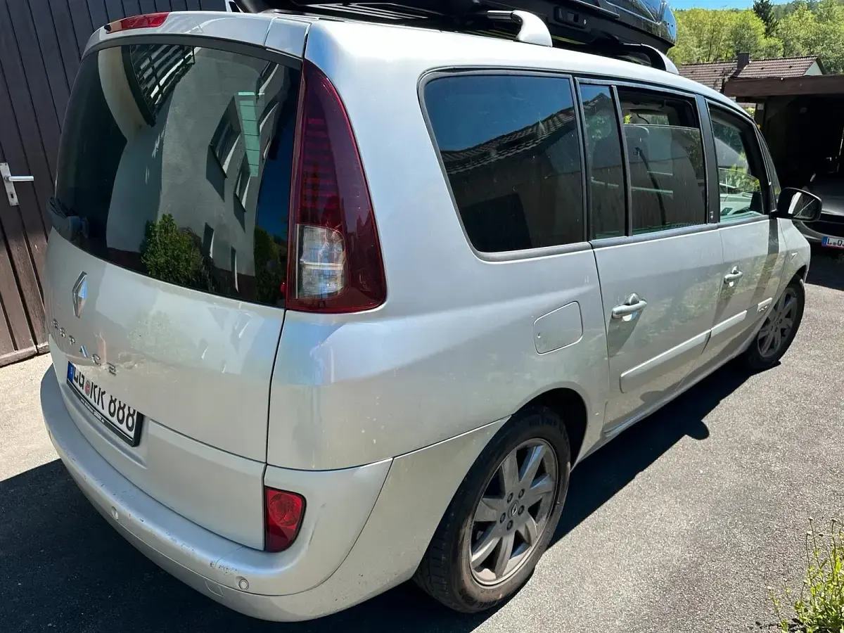Gebraucht Renault Espace Initiale Paris 150 PS (110 kW) 2011 Grau Van / Kleinbus