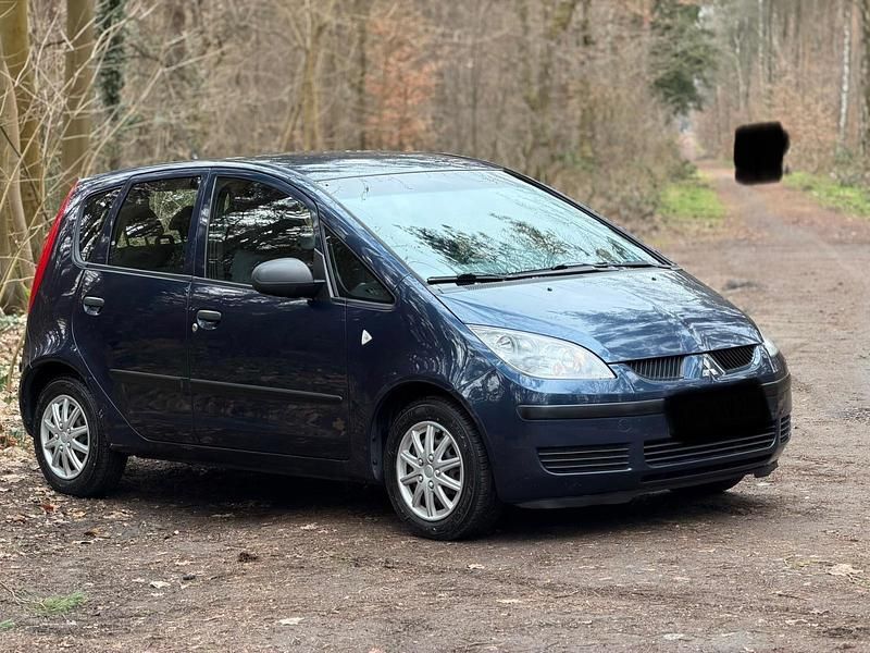 Gebraucht Mitsubishi Colt 95 PS (69 kW) 2004 Grau Kleinwagen