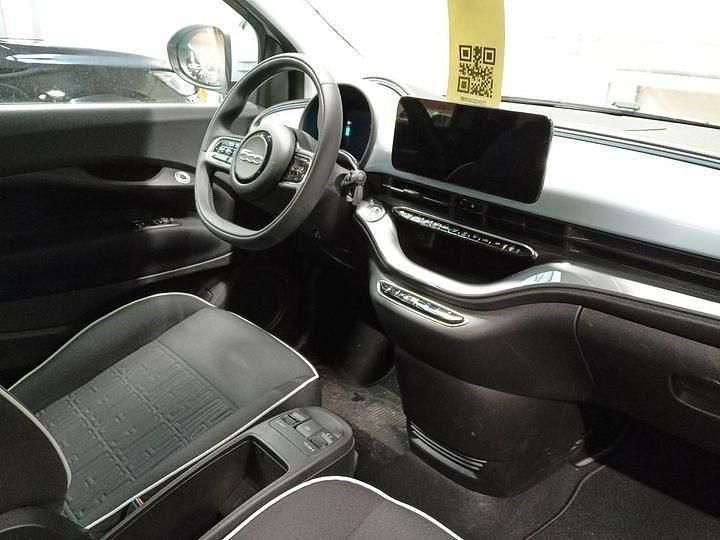 Gebraucht Fiat 500e 86 kW (118 PS) 2023 Blau Limousine