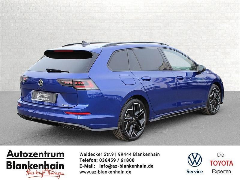 Neu VW Golf VIII R-line 204 PS (150 kW) 2026 Lapiz blue metallic Kombi