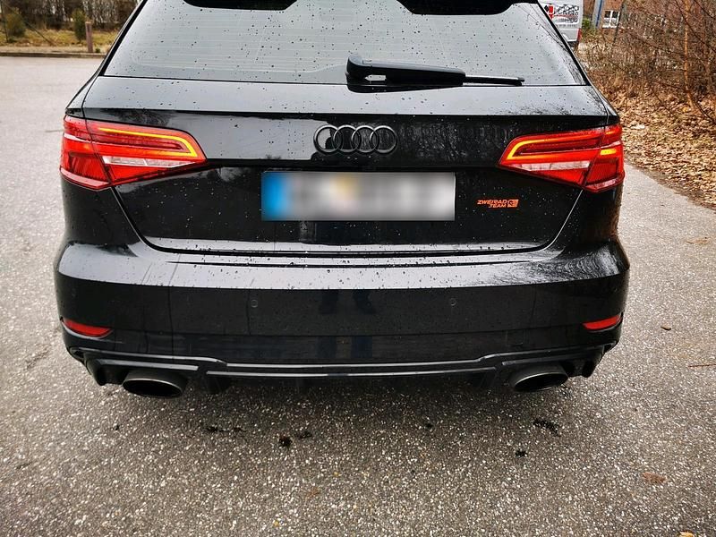 Gebraucht Audi RS3 400 PS (294 kW) 2018 Schwarz Limousine