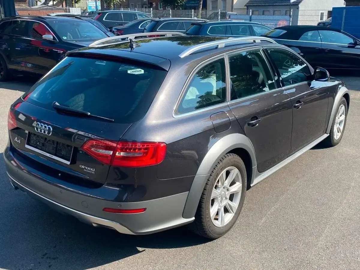 Gebraucht Audi A4 Allroad Sport 190 PS (139 kW) 2016 Lavagrau Kombi