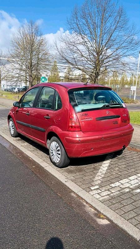 Gebraucht Citroën C3 60 PS (44 kW) 2003 Rot Kleinwagen