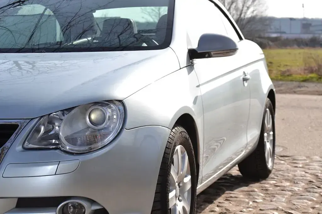 Occasion VW Eos 200 ch (147 kW) 2006 Argent Cabriolet