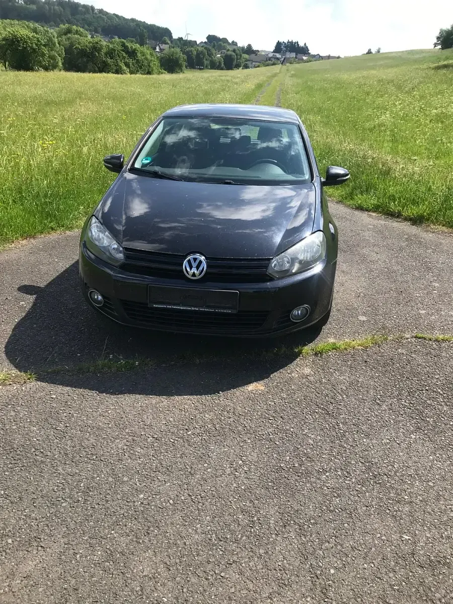 Gebraucht VW Golf VI 80 PS (58 kW) 2009 Schwarz Kleinwagen