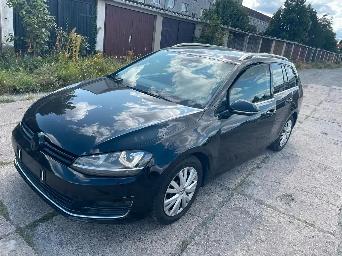 Gebraucht VW Golf VII R-line 150 PS (110 kW) 2015 Schwarz Kombi