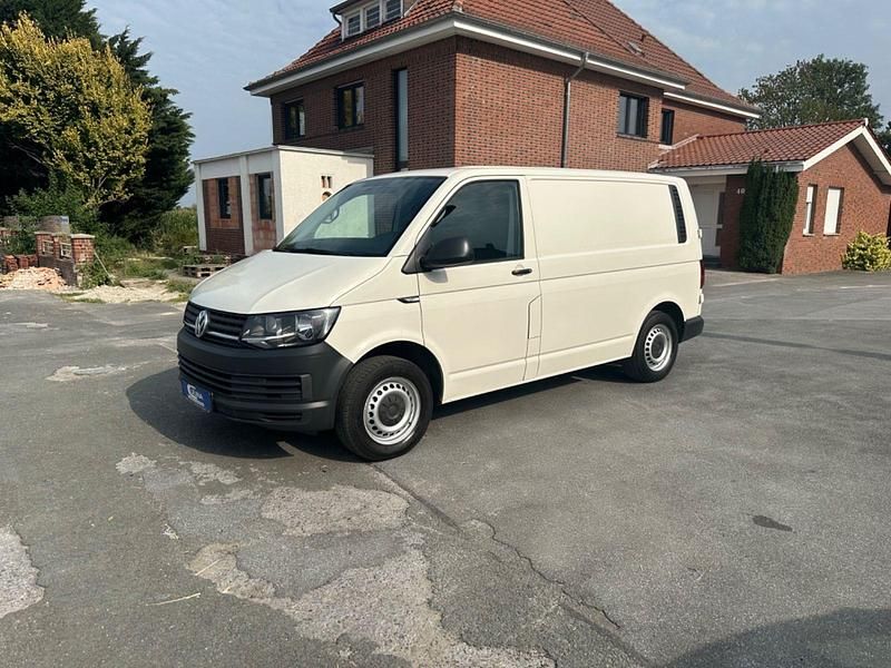 Gebraucht VW Transporter 150 PS (110 kW) 2018 Weiß Van