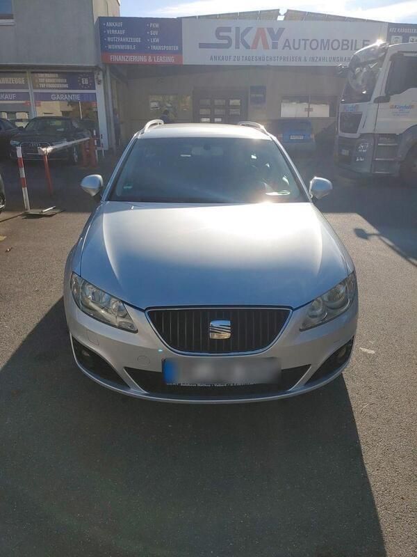 Silber Gebraucht 2009 Seat Exeo Style Kombi | 2.300 € (Fairer Preis) - Bild 1/4