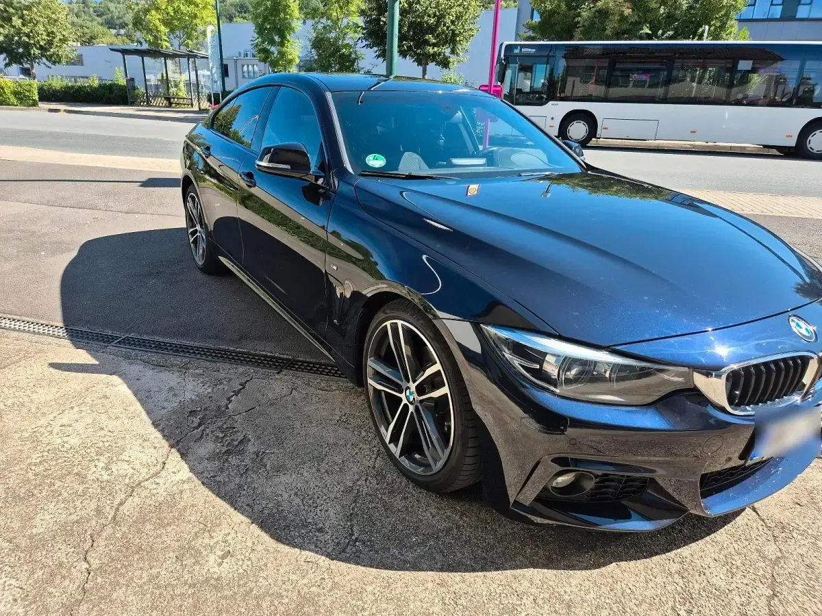 Gebraucht BMW 420 Coupé M Sport 184 PS (135 kW) 2018 Schwarz Coupé