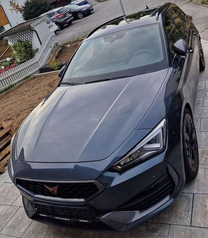 Gebraucht Cupra Leon VZ 310 PS (228 kW) 2023 Grau Kombi