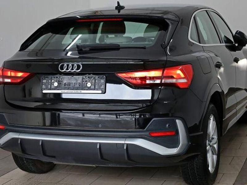 Gebraucht Audi Q3 Ambiente 110 PS (80 kW) 2020 Andere SUV