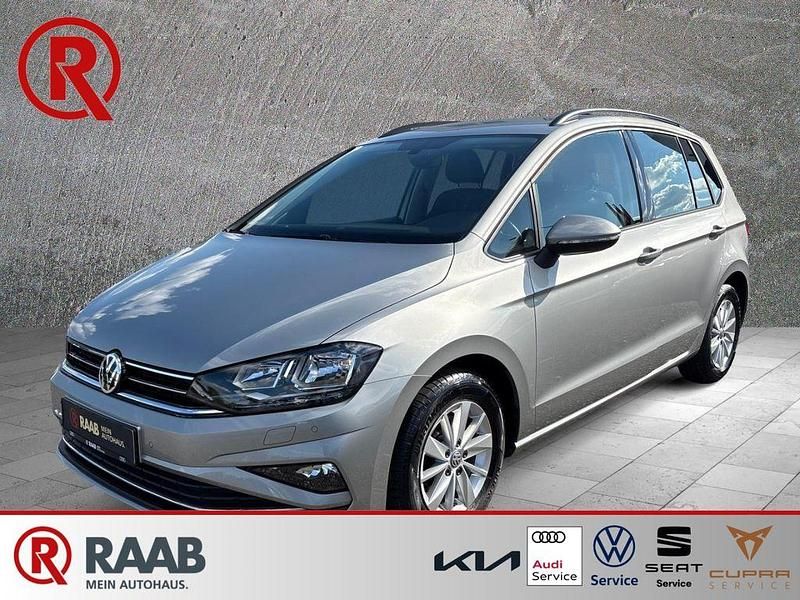 Silber Gebraucht 2019 VW Golf Sportsvan Comfortline Van / Kleinbus | 17.495 € (Fairer Preis) - Bild 1/4