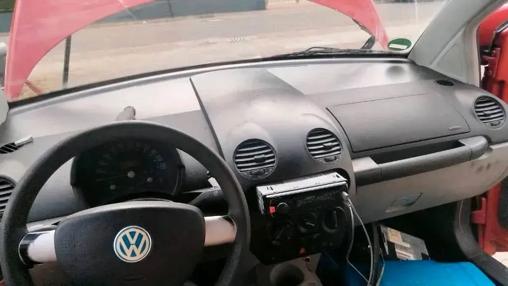 Gebraucht VW Beetle 110 PS (80 kW) 1999 Rot Kleinwagen