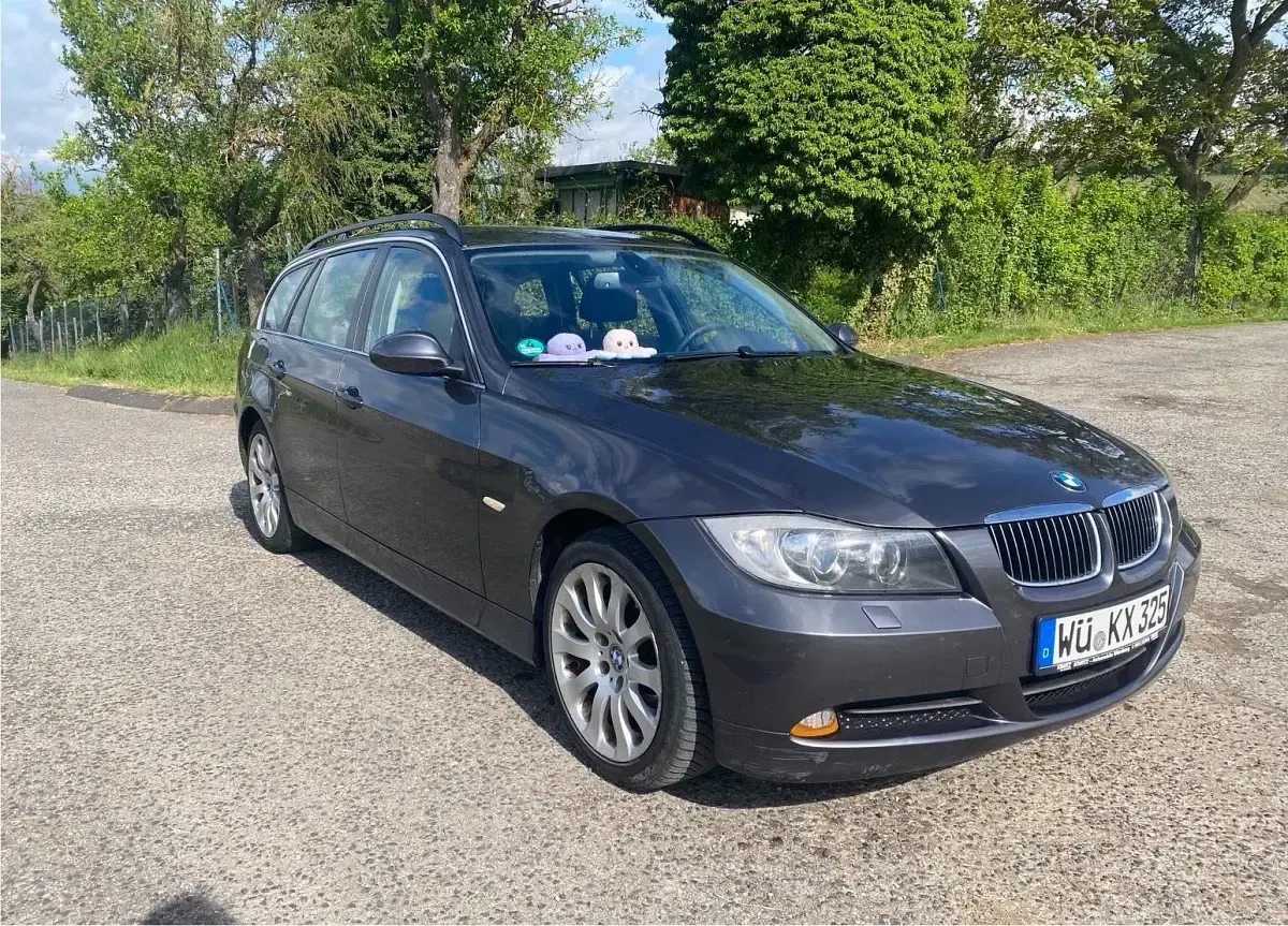 Gebraucht BMW 325 197 PS (144 kW) 2006 Grau Kombi