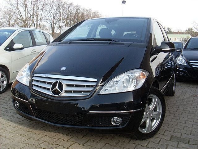 Gebraucht Mercedes A160 Avantgarde 95 PS (69 kW) 2011 Schwarz Van / Kleinbus