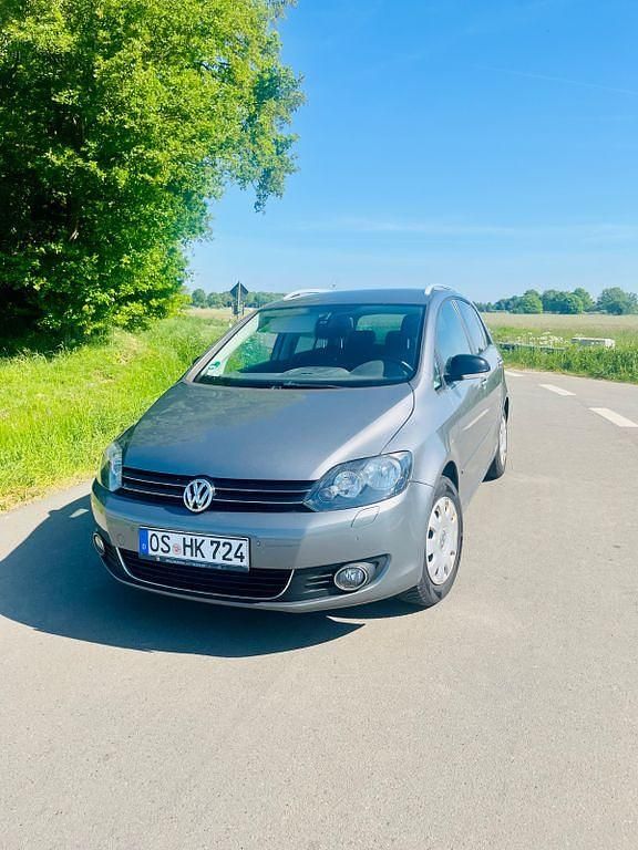Grau Gebraucht 2011 VW Golf Plus Style Van / Kleinbus | 3.750 € (Guter Preis) - Bild 1/4