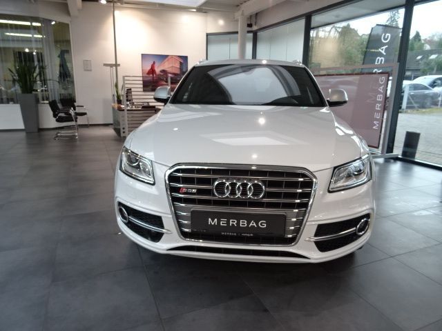 Gebraucht Audi SQ5 Sport 326 PS (239 kW) 2017 Gletscherweiß metallic SUV