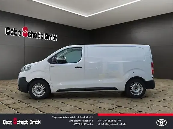 Gebraucht Toyota Proace 120 PS (88 kW) 2024 Icy white Van / Kleinbus