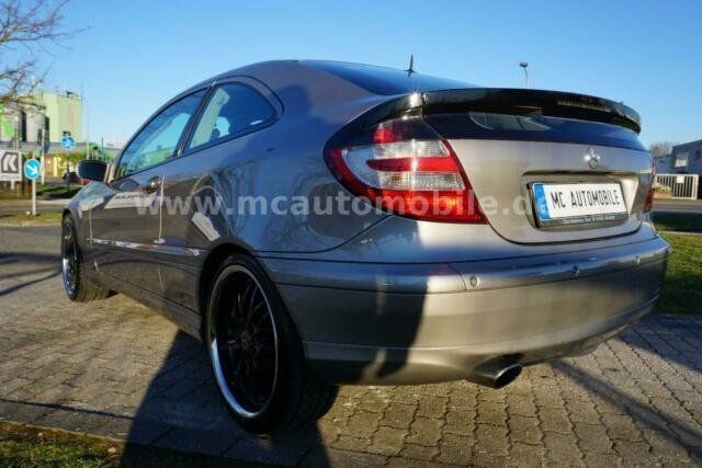 Gebraucht Mercedes C160 Sport Edition 122 PS (89 kW) 2007 Silber metallic Coupé
