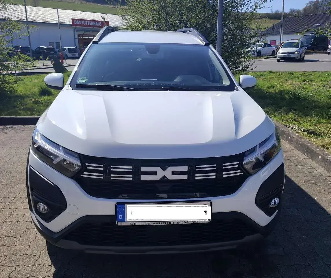 Gebraucht Dacia Jogger Expression 110 PS (80 kW) 2023 Van / Kleinbus