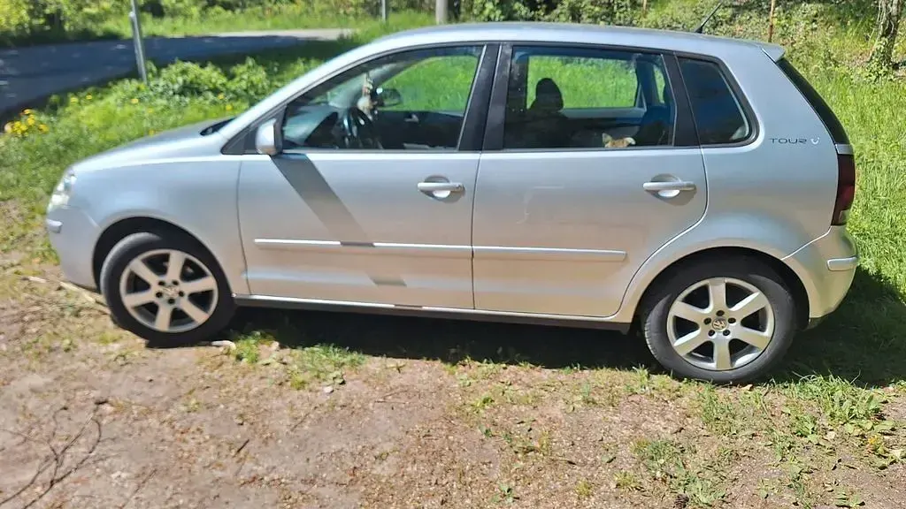Second-hand VW Polo 64 CP (47 kW) 2007 Gri Hatchback
