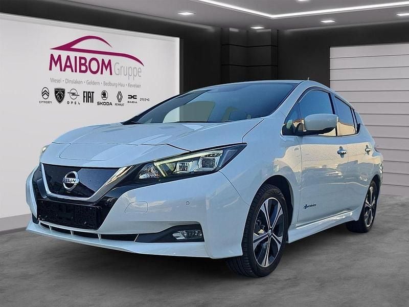 Weiß Gebraucht 2019 Nissan Leaf N-Connecta Kleinwagen | 9.445 € (Fairer Preis) - Bild 1/4