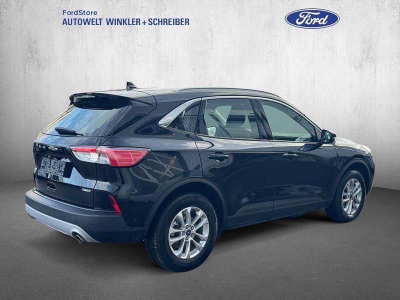 Gebraucht Ford Kuga Titanium 224 PS (164 kW) 2022 Agate black metallic SUV