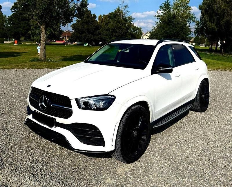 Weiß Gebraucht 2020 Mercedes GLE350 SUV | 58.500 € (Etwas zu teuer) - Bild 1/4